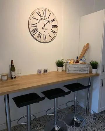 Holiday home Chateau Les Bernards *